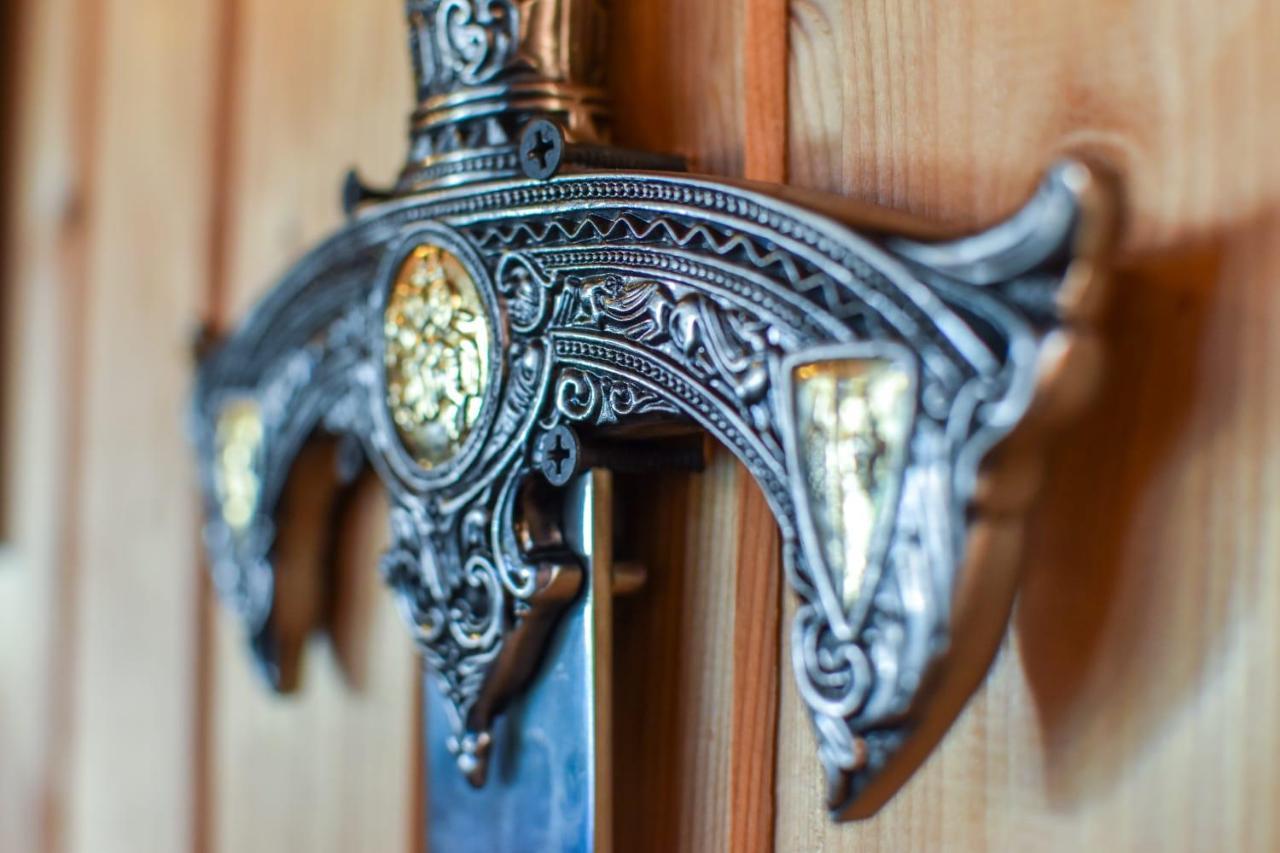 큼풀룬그 Cazarma Cavalerilor B&B 외부 사진