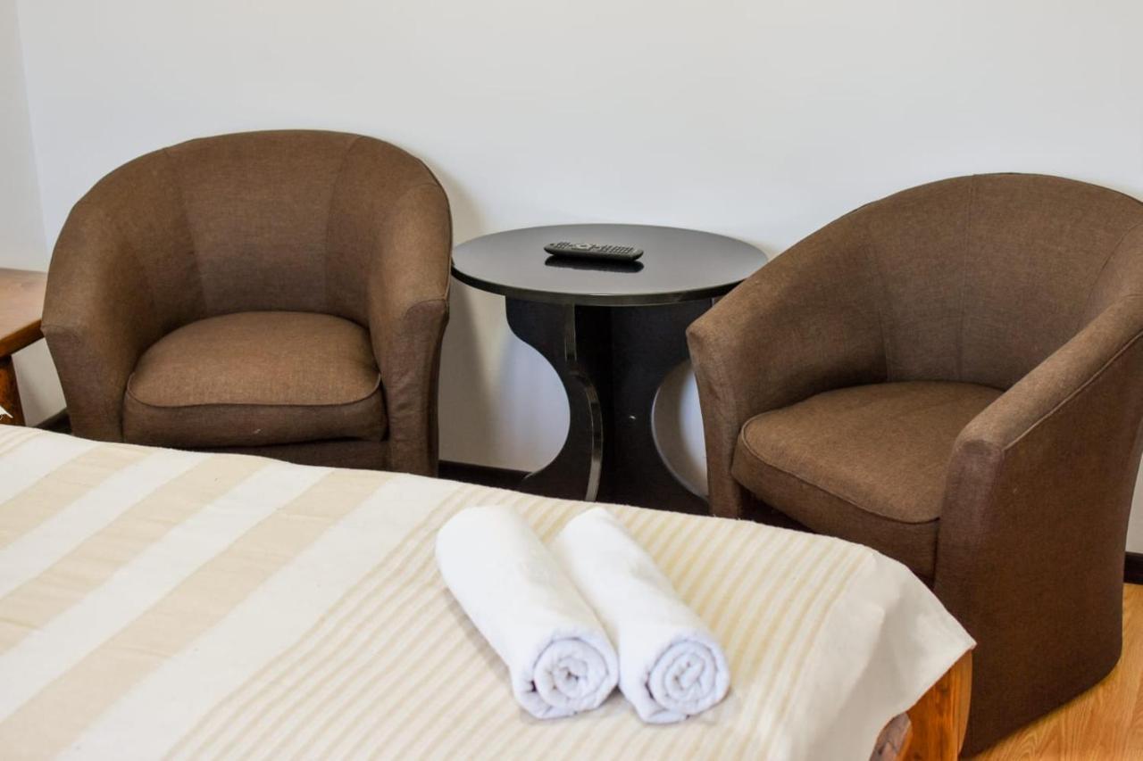 큼풀룬그 Cazarma Cavalerilor B&B 외부 사진
