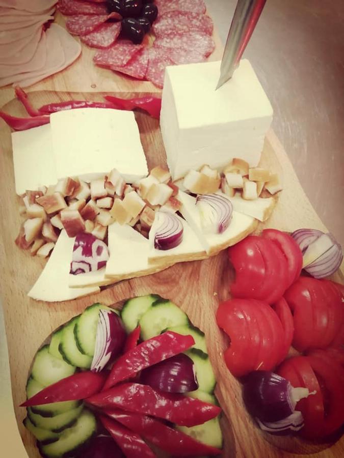 큼풀룬그 Cazarma Cavalerilor B&B 외부 사진